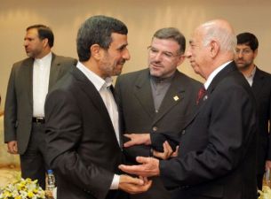 El Presidente iraní Mahmud Ahmadineyad recibió al Vicepresidente cubano, José Ramón Machado Ventura. Foto: Irna